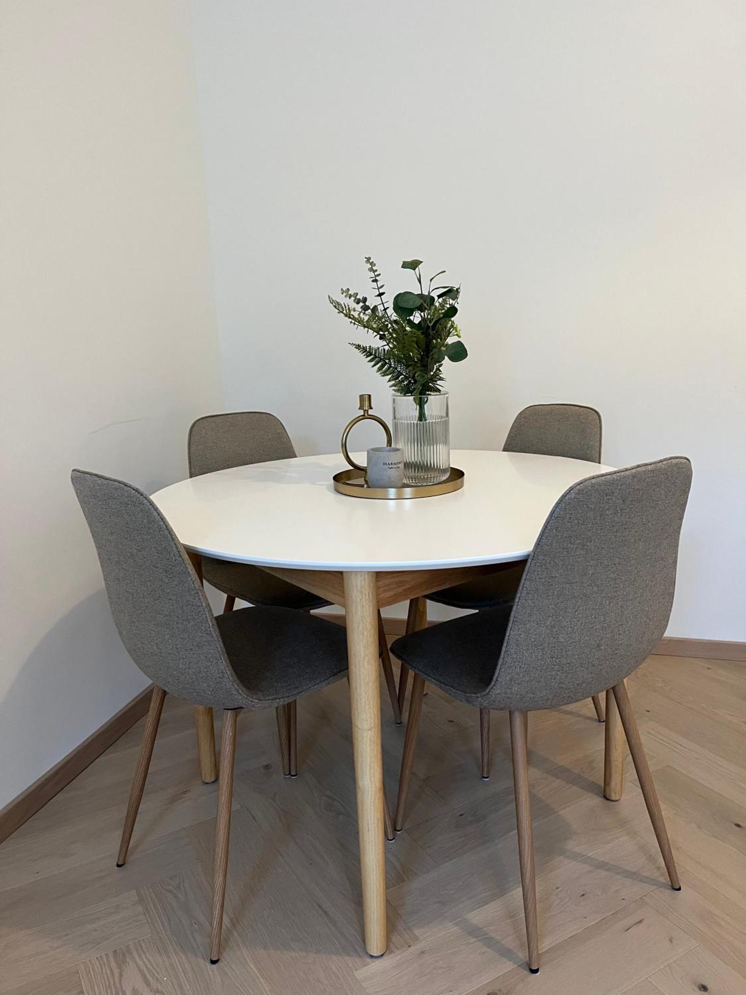 Luxurious One Room Apartment Near Schoenbrunn Palace Wien Exteriör bild